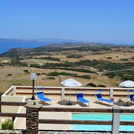 Agriturismo Finagliosu Palmadula Bagian luar foto