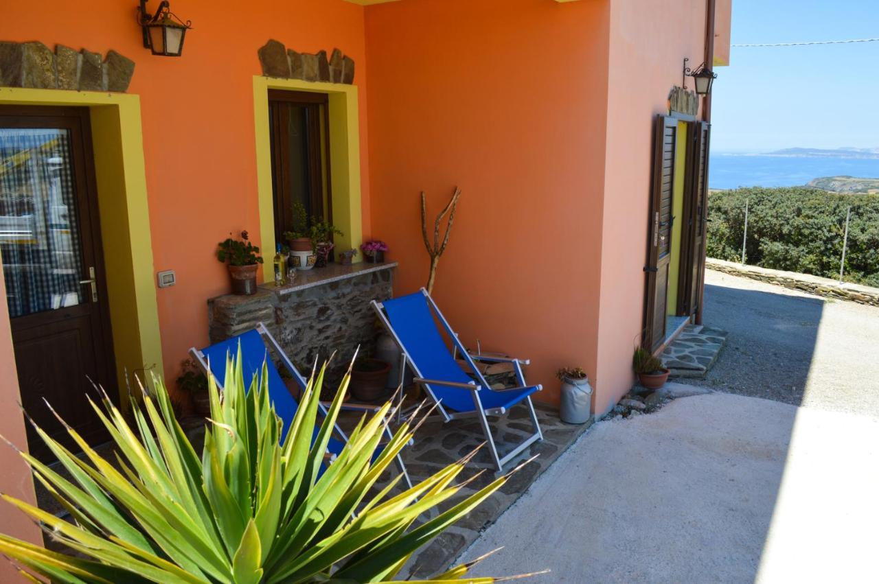 Agriturismo Finagliosu Palmadula Bagian luar foto