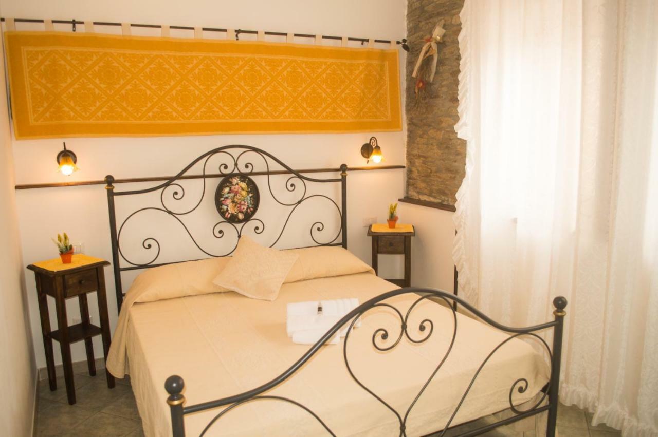 Agriturismo Finagliosu Palmadula Bagian luar foto